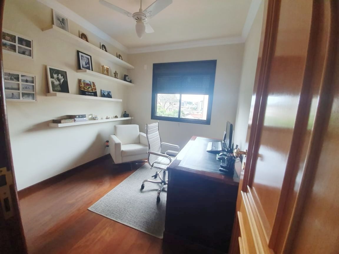 Apartamento à venda com 4 quartos, 164m² - Foto 15