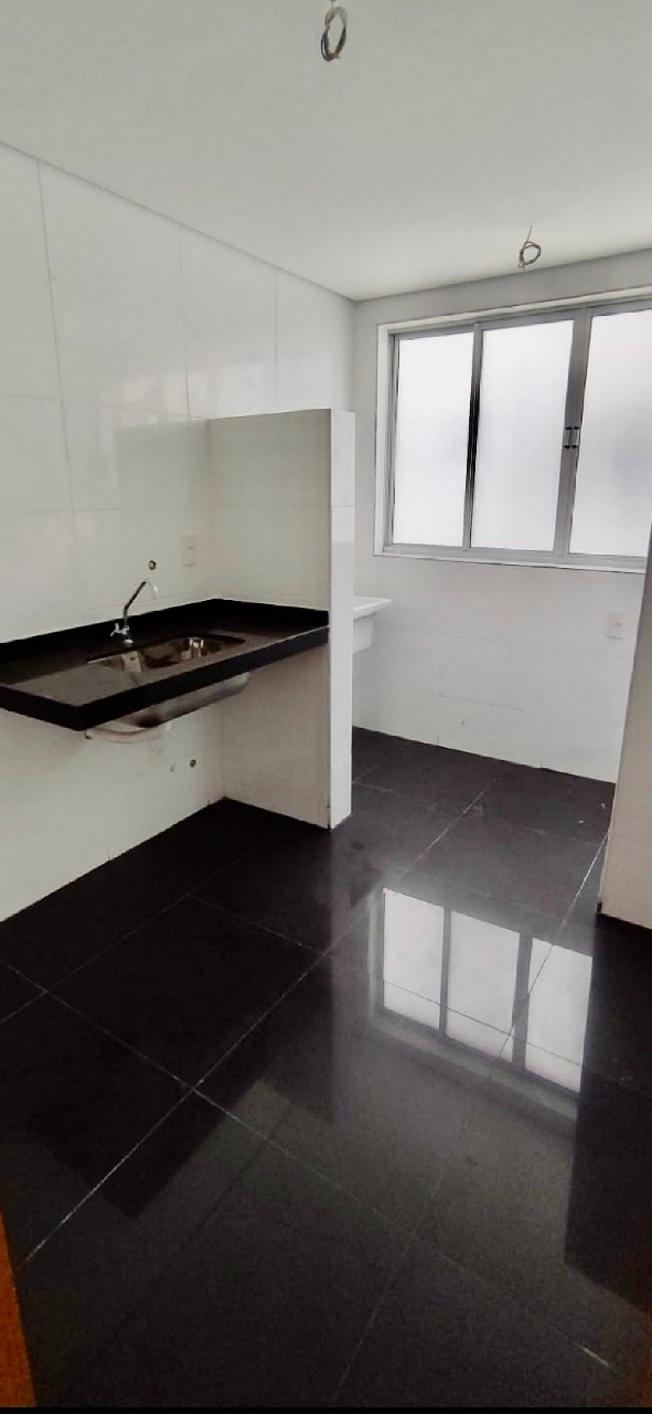 Apartamento à venda com 3 quartos, 72m² - Foto 4