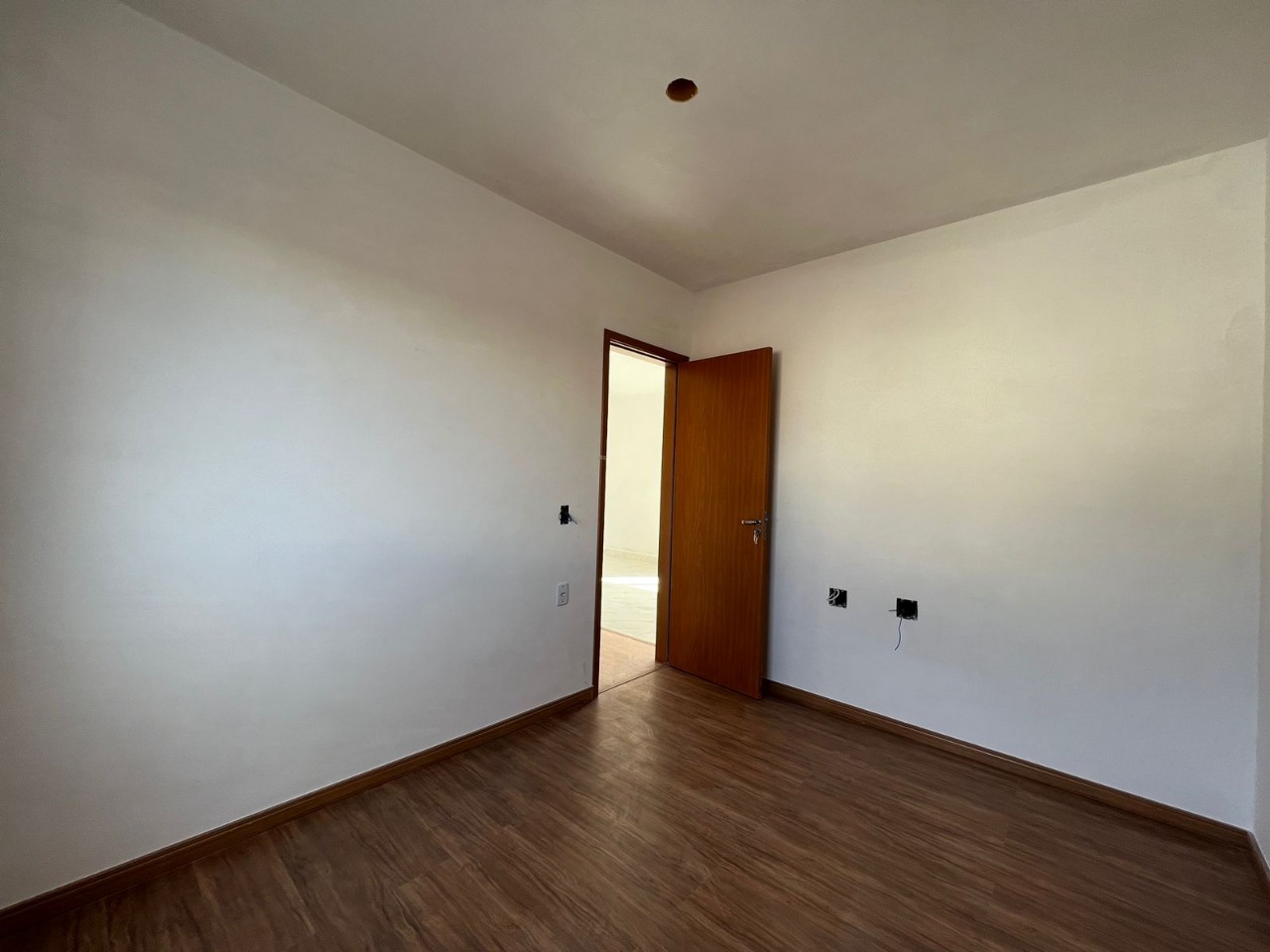 Apartamento à venda com 2 quartos, 60m² - Foto 10