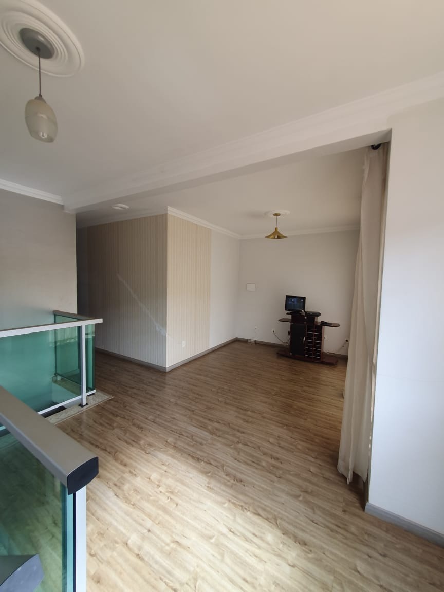 Casa à venda com 4 quartos, 120m² - Foto 6