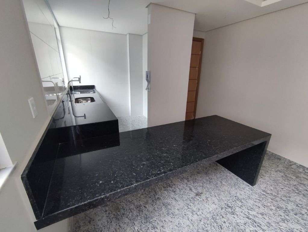 Apartamento à venda com 2 quartos - Foto 4