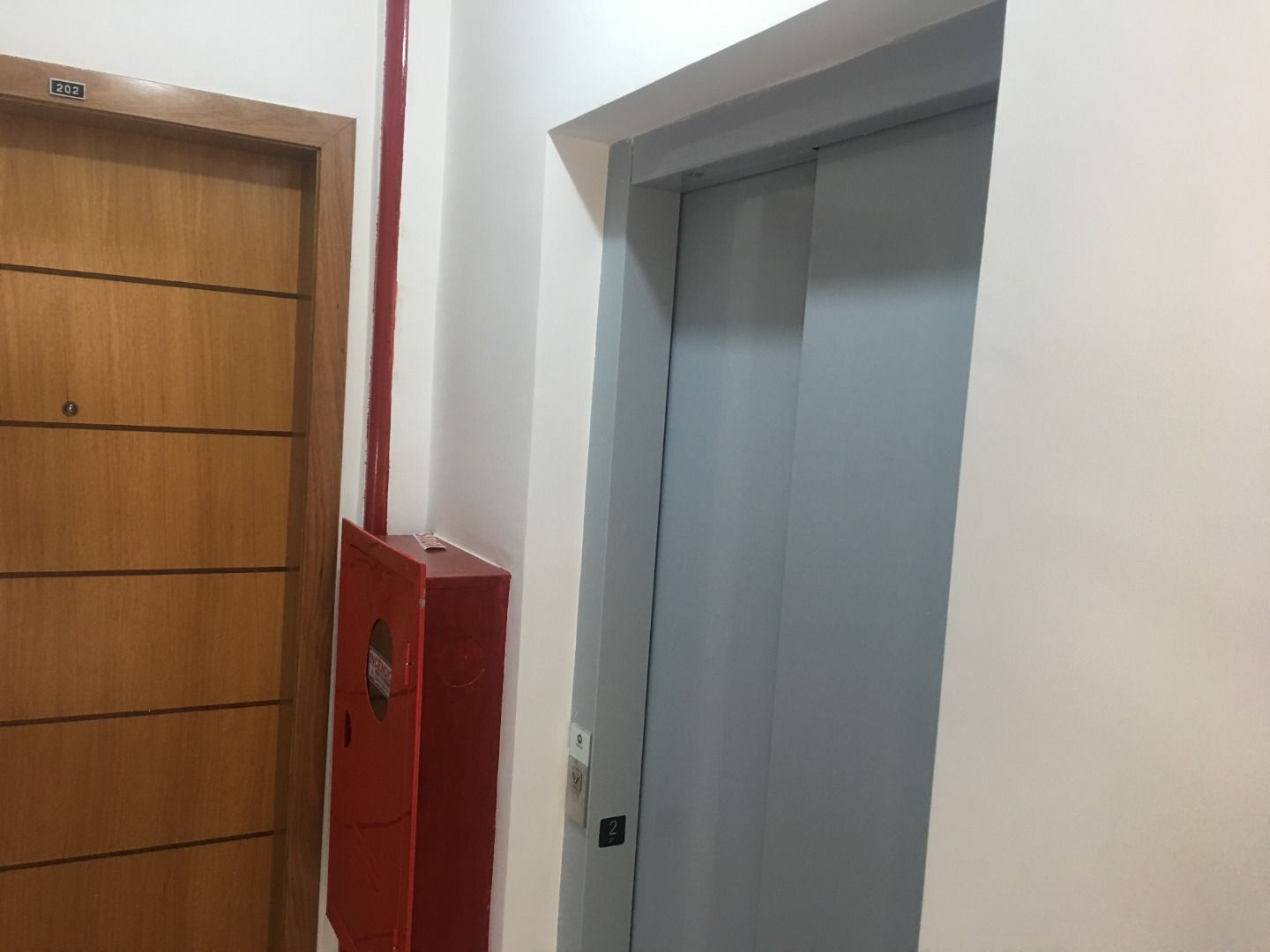 Apartamento à venda com 3 quartos, 75m² - Foto 13