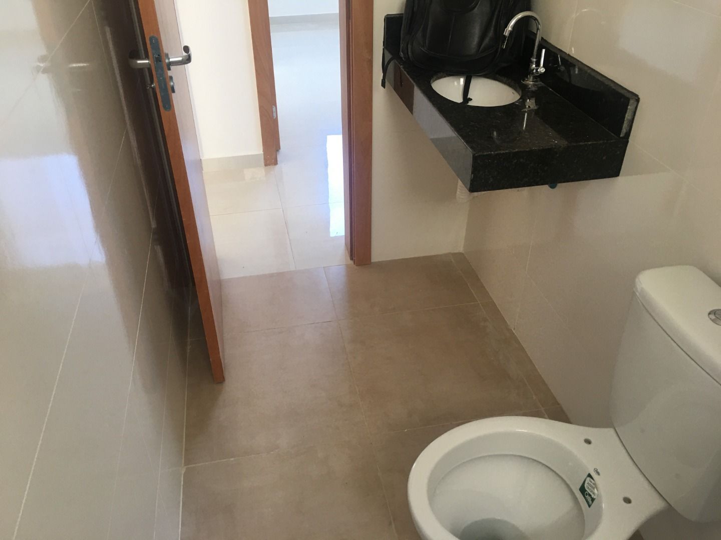 Apartamento à venda com 3 quartos, 75m² - Foto 11