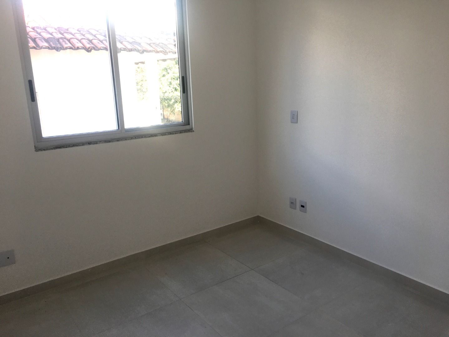 Apartamento à venda com 3 quartos, 75m² - Foto 8