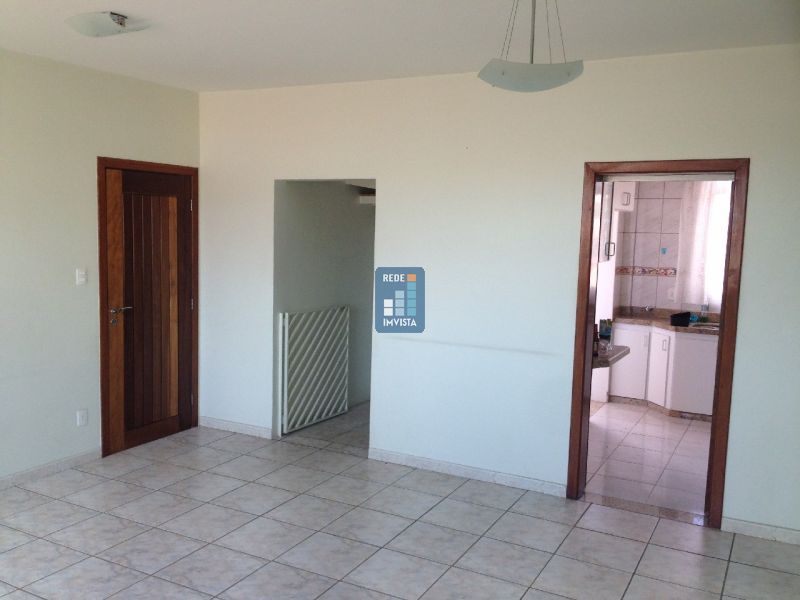 Cobertura à venda com 4 quartos, 245m² - Foto 3