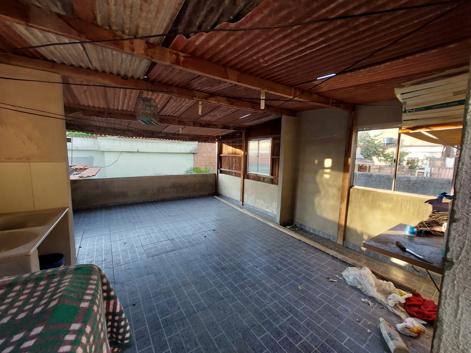 Casa à venda com 3 quartos, 360m² - Foto 16