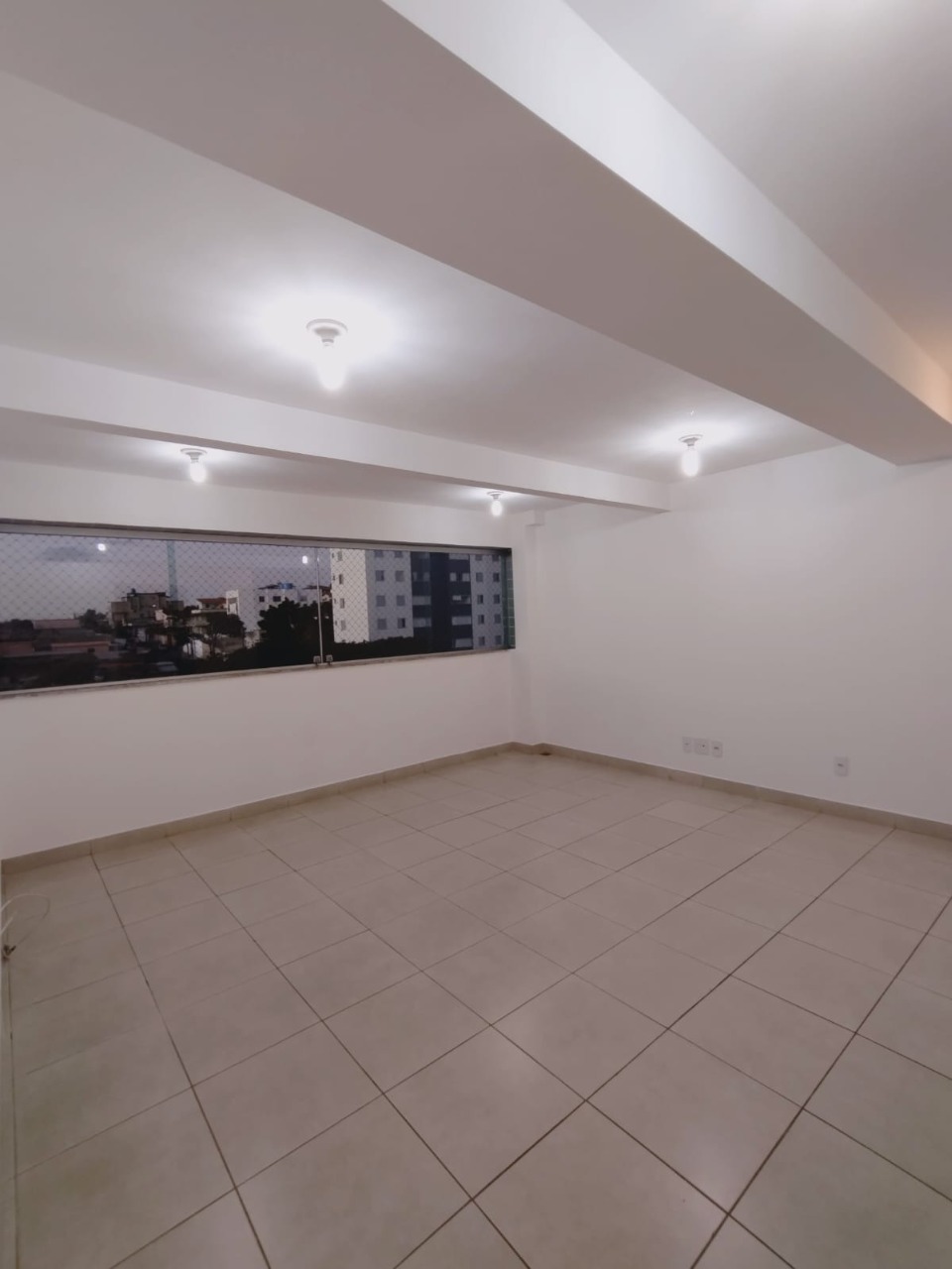 Apartamento para alugar com 3 quartos, 80m² - Foto 19