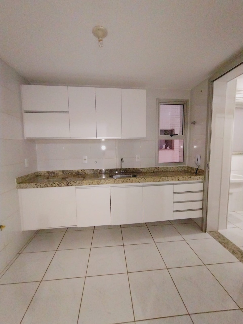 Apartamento para alugar com 3 quartos, 80m² - Foto 20