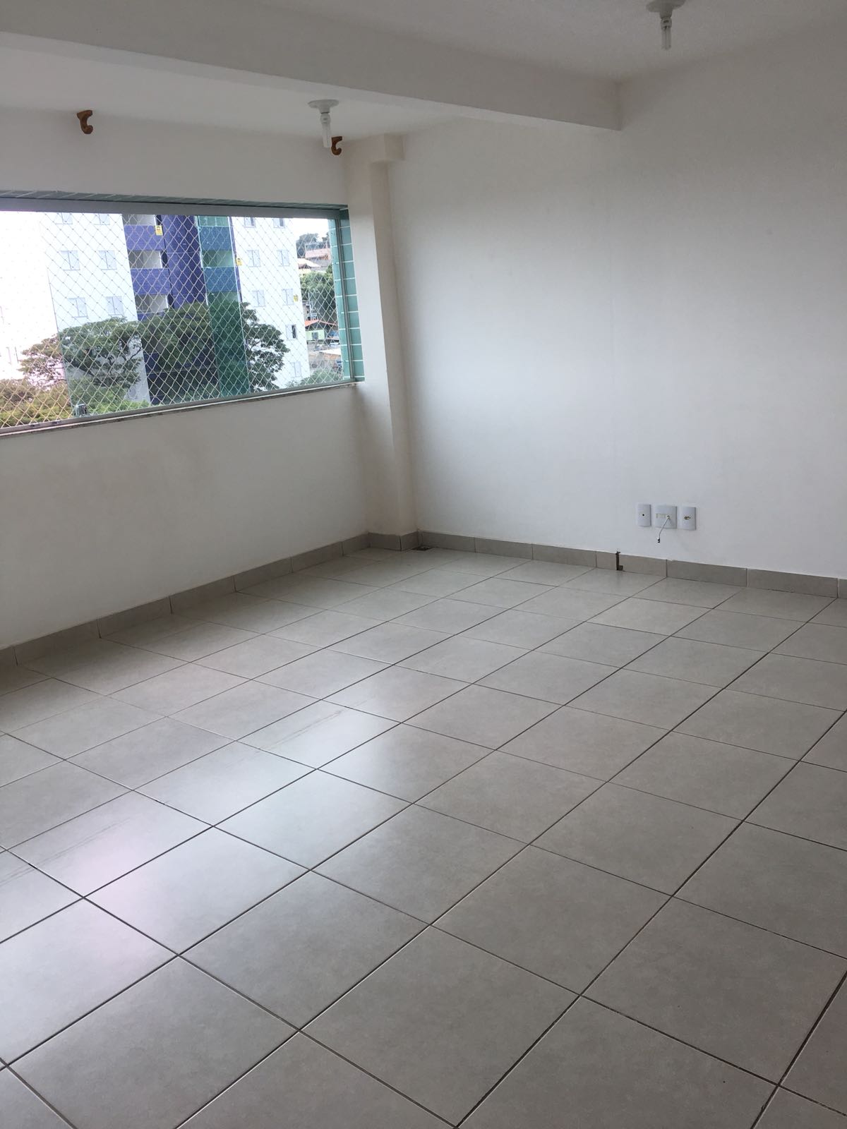 Apartamento para alugar com 3 quartos, 80m² - Foto 7