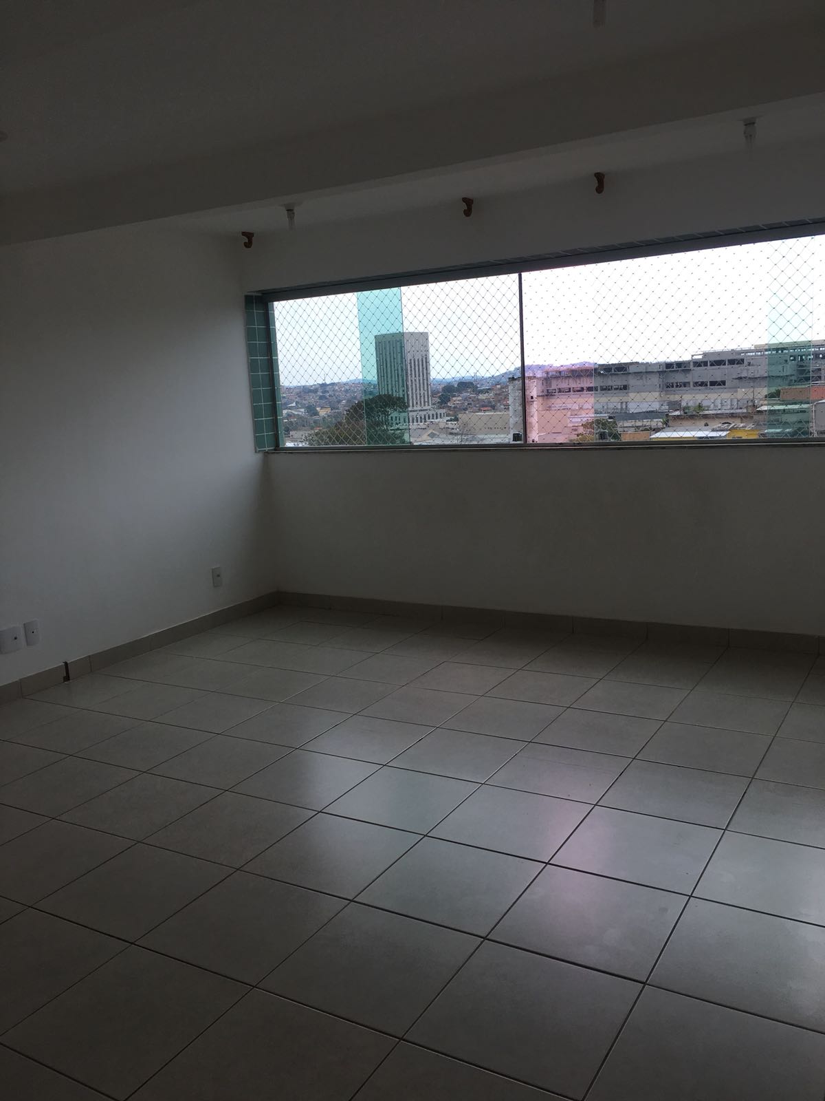 Apartamento para alugar com 3 quartos, 80m² - Foto 11