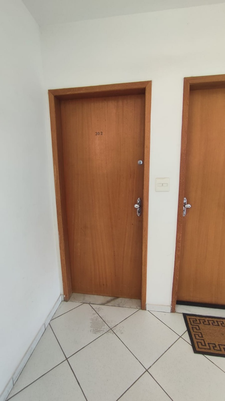 Apartamento à venda com 2 quartos, 50m² - Foto 2