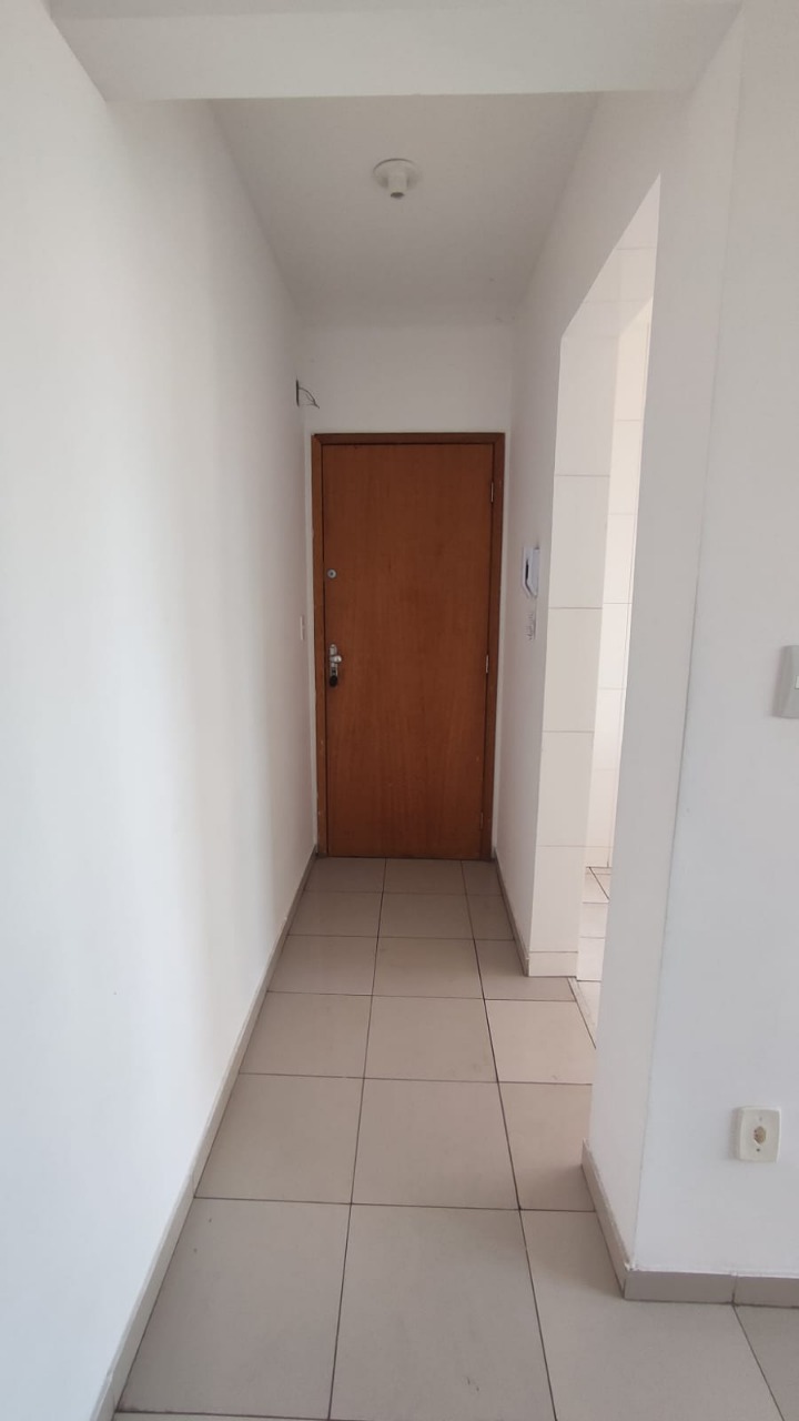 Apartamento à venda com 2 quartos, 50m² - Foto 8