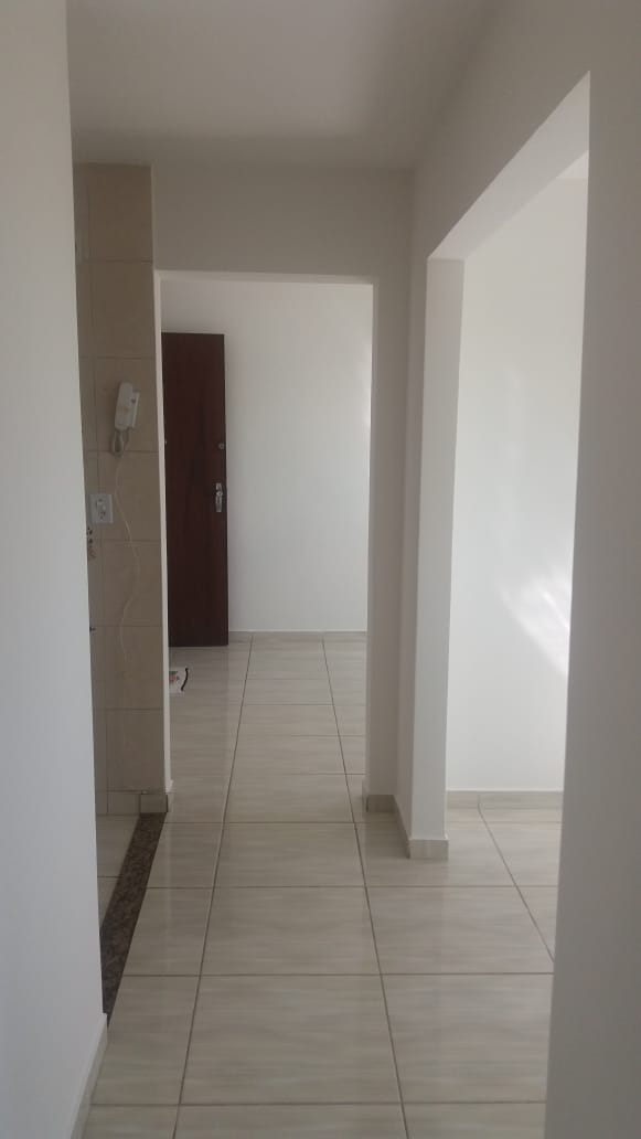 Apartamento à venda com 3 quartos, 63m² - Foto 4