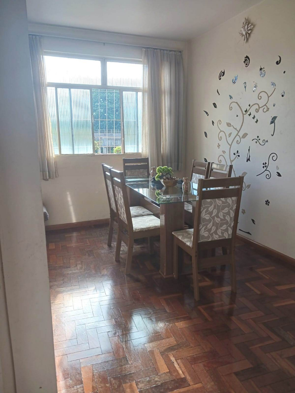 Apartamento para alugar com 3 quartos, 90m² - Foto 2