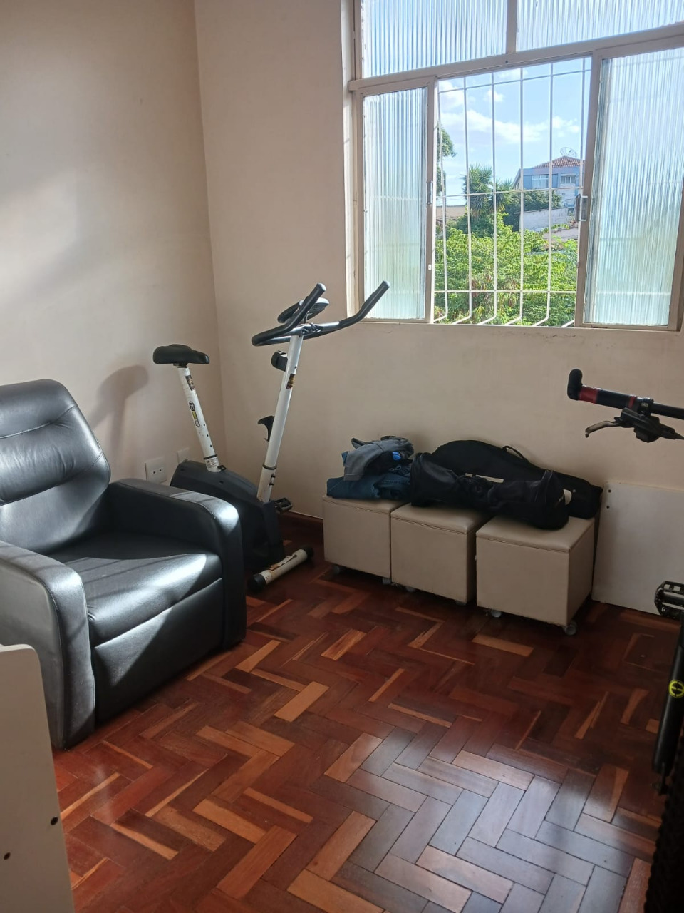 Apartamento para alugar com 3 quartos, 90m² - Foto 7