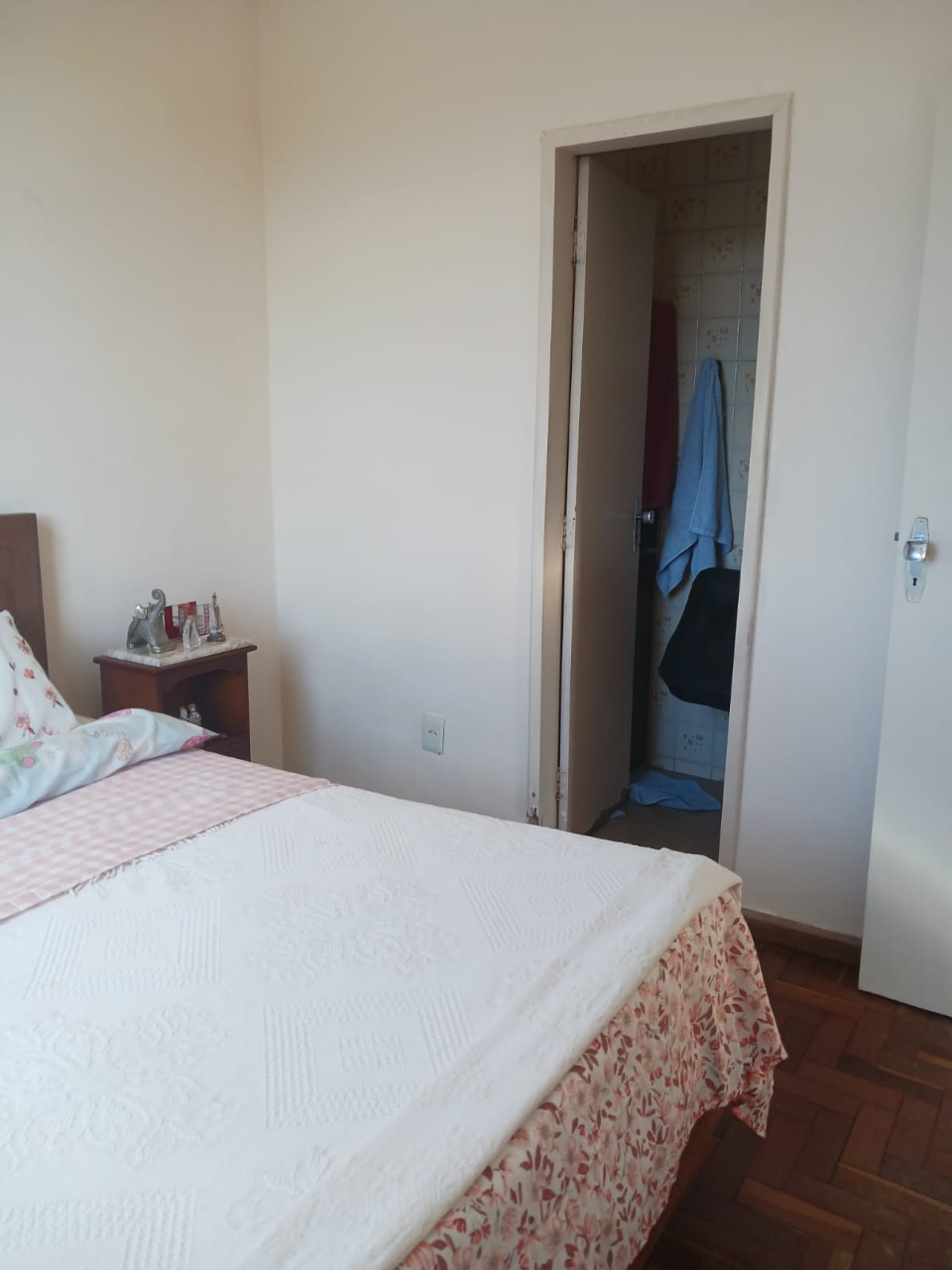 Apartamento para alugar com 3 quartos, 90m² - Foto 6