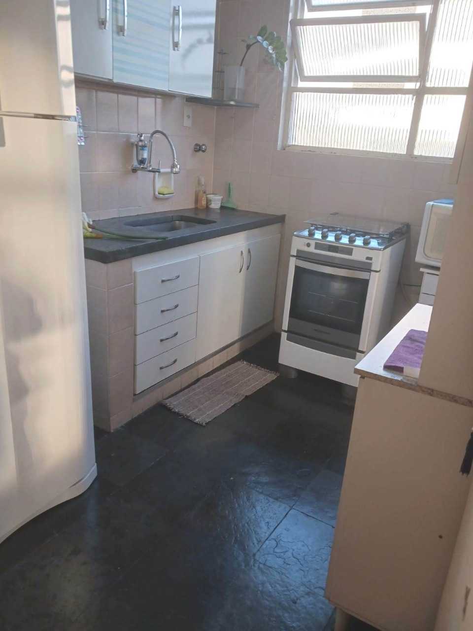 Apartamento para alugar com 3 quartos, 90m² - Foto 12