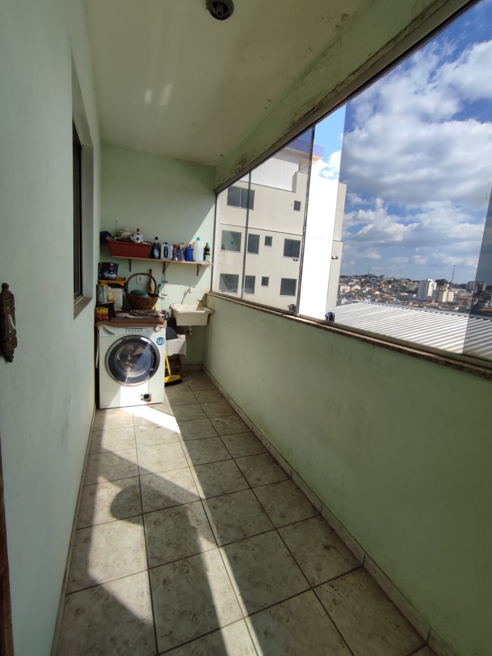 Apartamento à venda com 2 quartos, 68m² - Foto 8