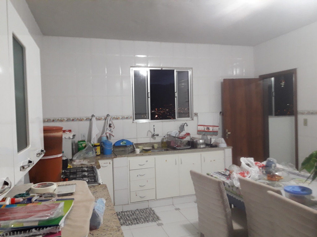 Casa à venda com 2 quartos, 288m² - Foto 19