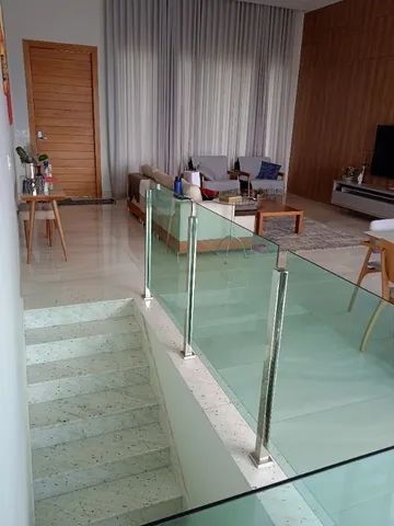 Casa à venda com 4 quartos, 226m² - Foto 4