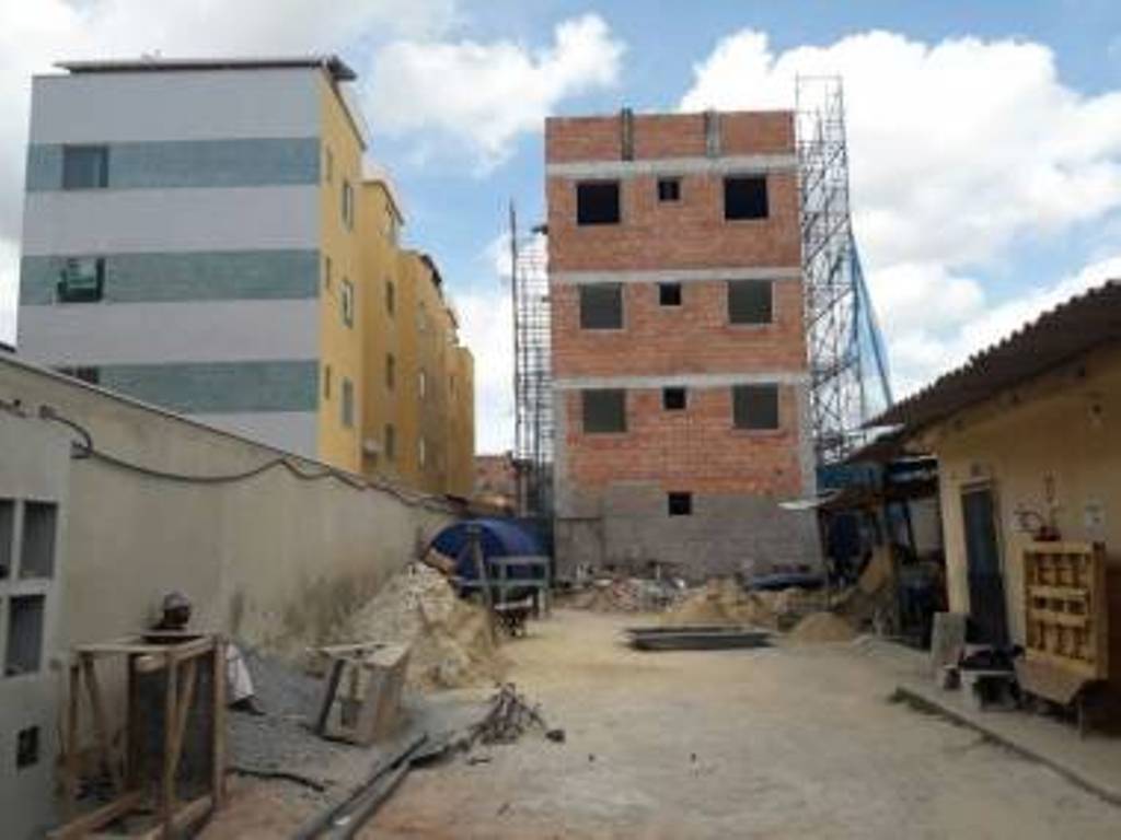 Cobertura à venda com 2 quartos, 46m² - Foto 3