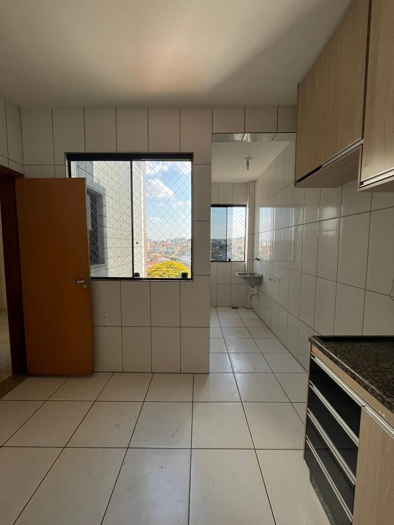 Cobertura à venda com 4 quartos, 200m² - Foto 18