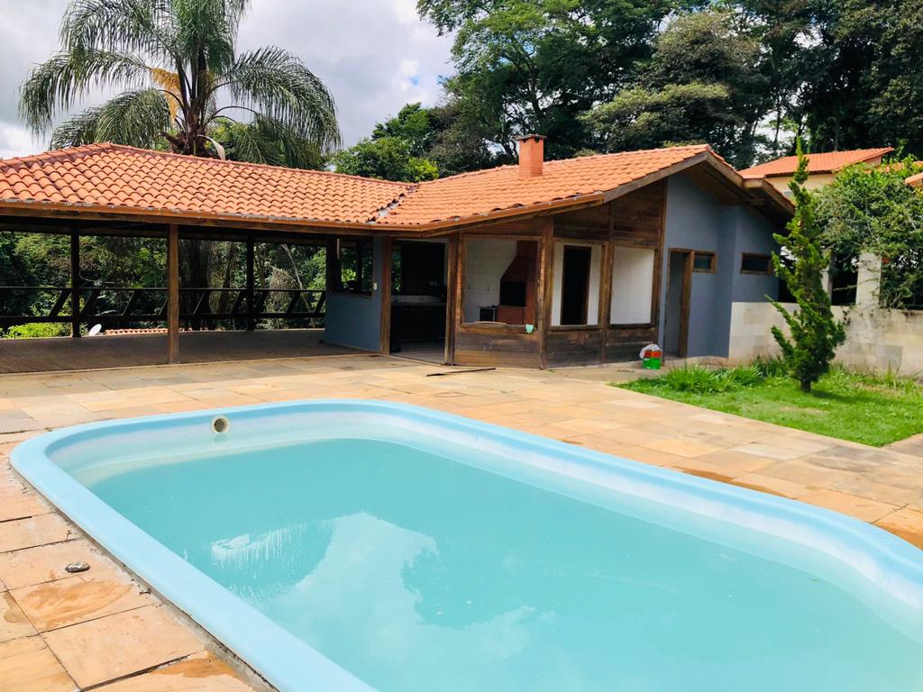 Casa de Condomínio à venda com 5 quartos, 400m² - Foto 1