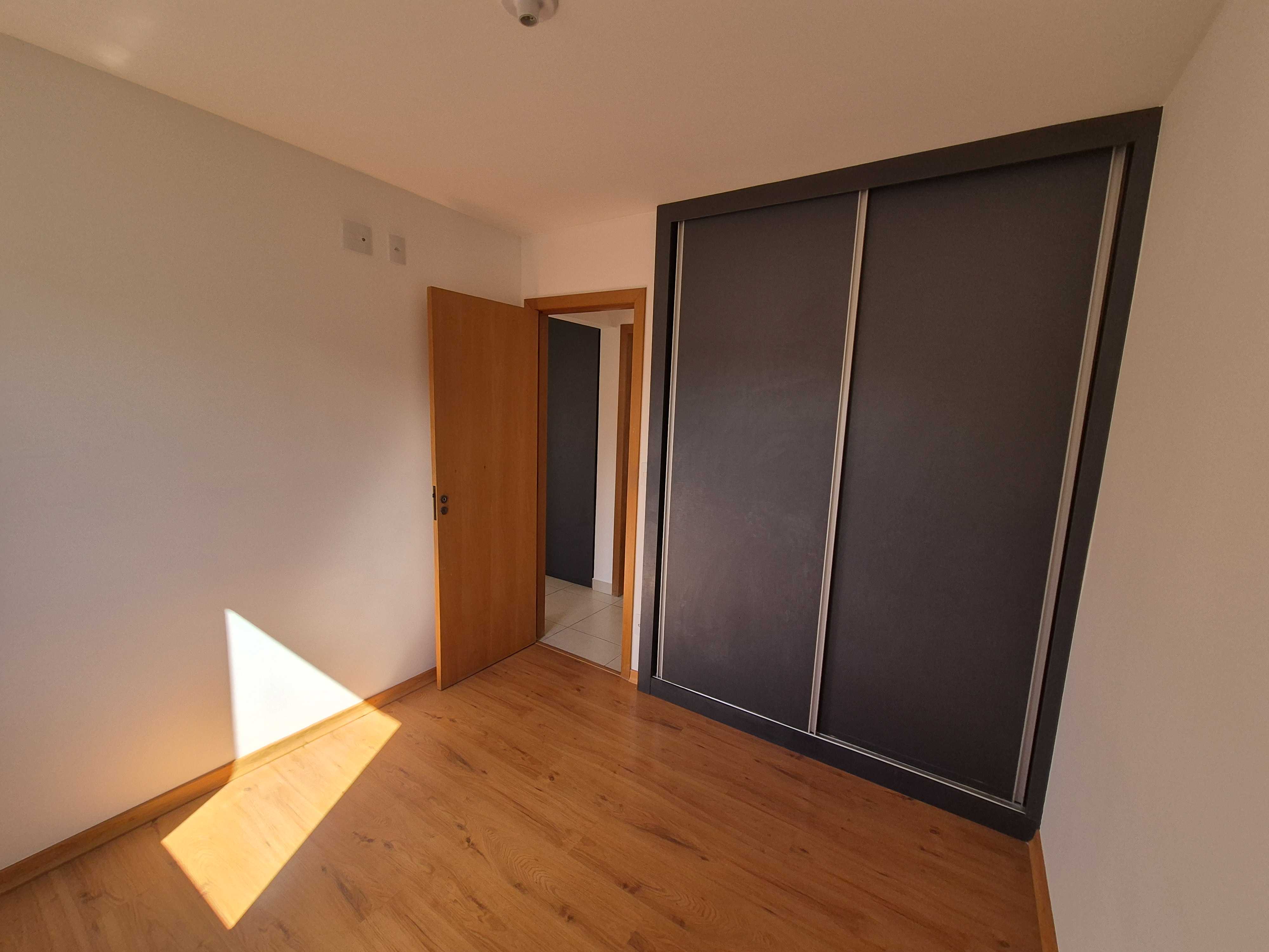 Apartamento à venda com 3 quartos, 75m² - Foto 5