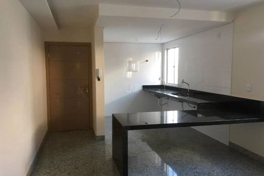 Apartamento à venda com 2 quartos - Foto 4