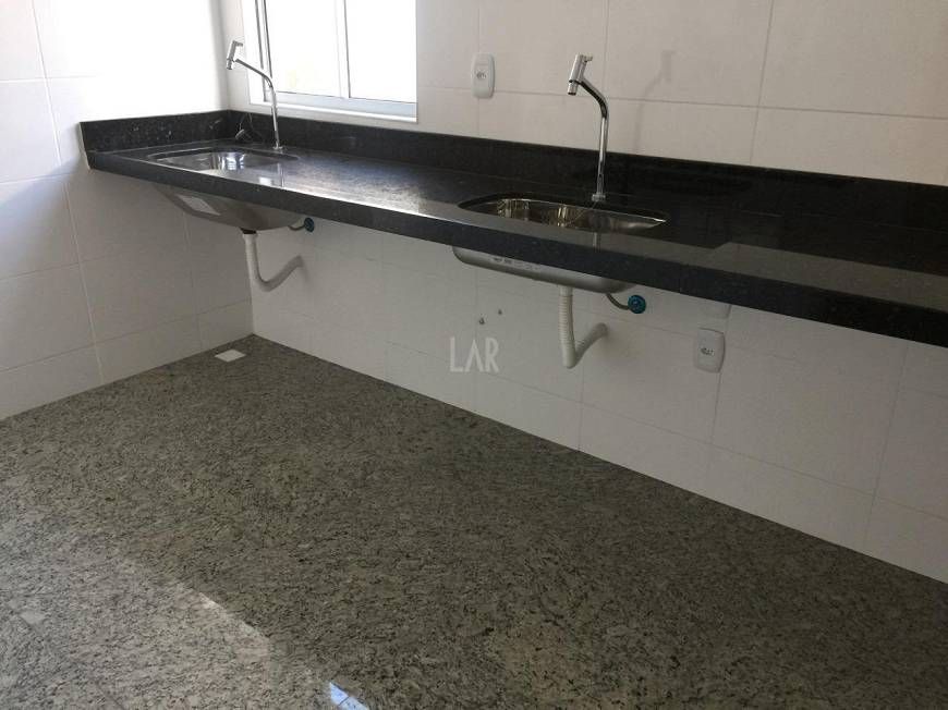 Apartamento à venda com 2 quartos - Foto 2