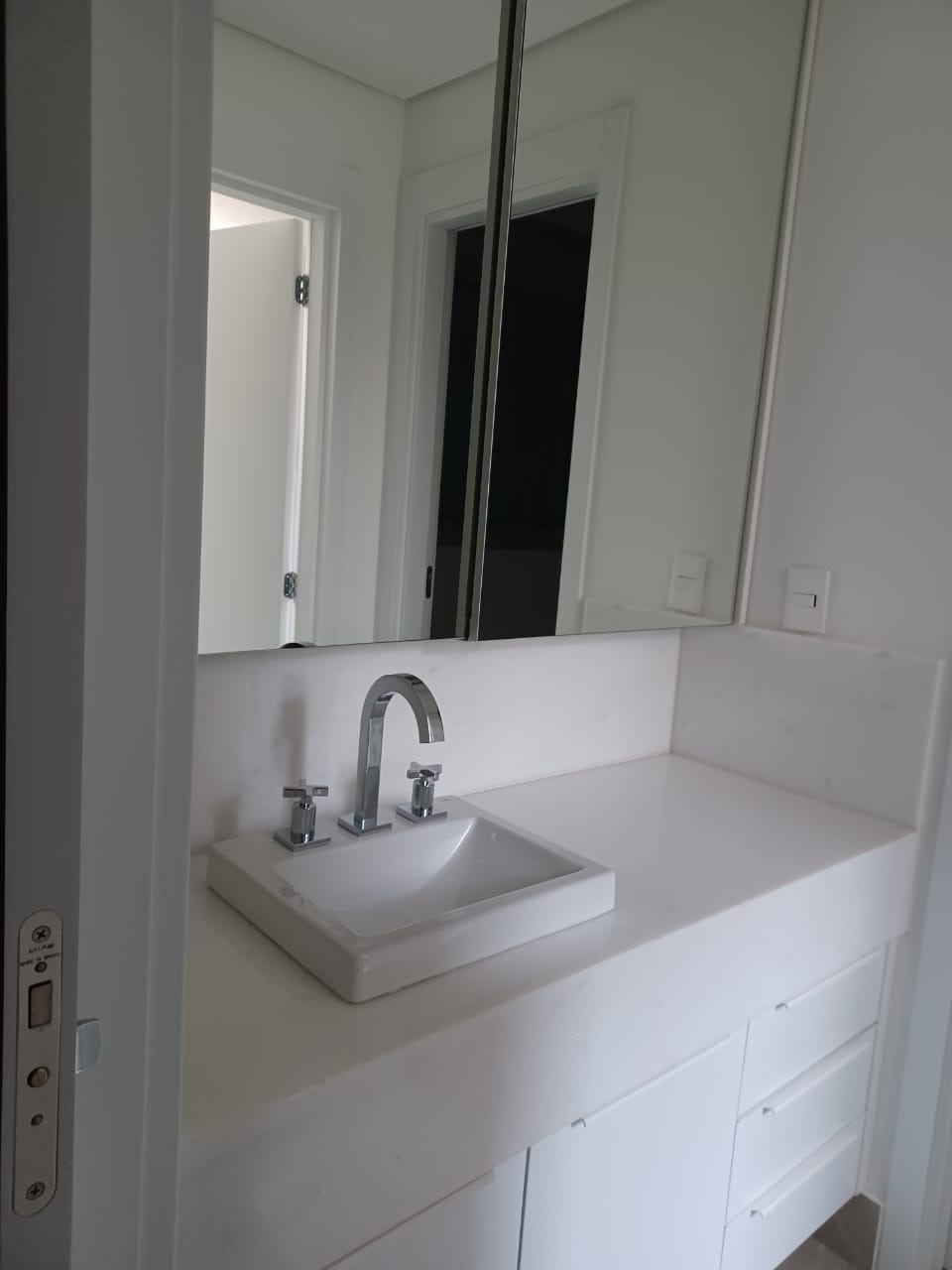 Apartamento à venda com 4 quartos, 197m² - Foto 24