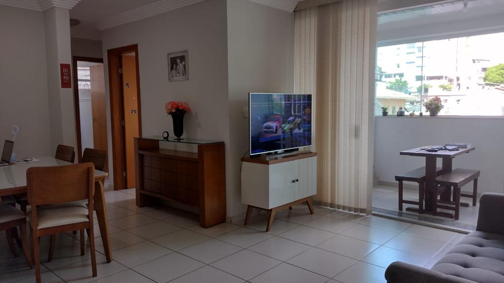 Apartamento à venda com 3 quartos, 150m² - Foto 1