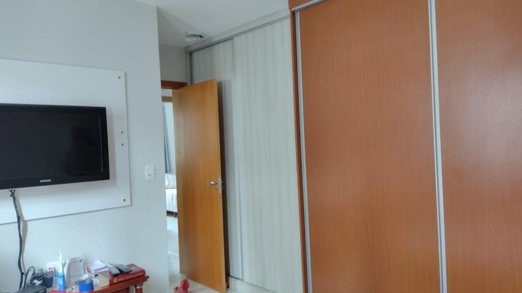 Apartamento à venda com 3 quartos, 150m² - Foto 13