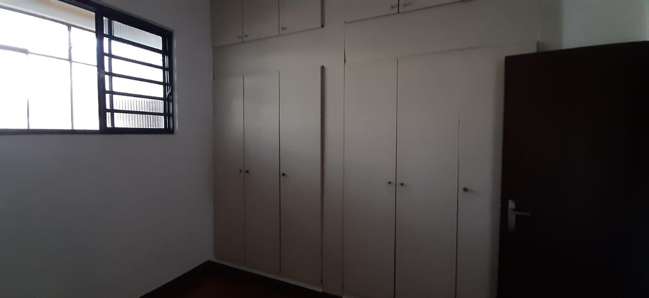 Apartamento à venda com 2 quartos, 67m² - Foto 11