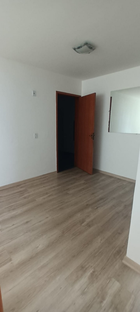 Apartamento à venda com 2 quartos, 58m² - Foto 4