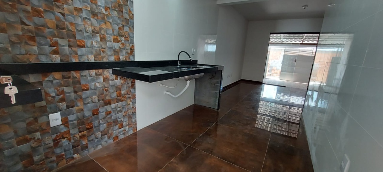 Casa à venda com 3 quartos, 80m² - Foto 8