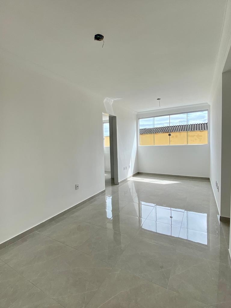 Apartamento à venda com 2 quartos, 55m² - Foto 7