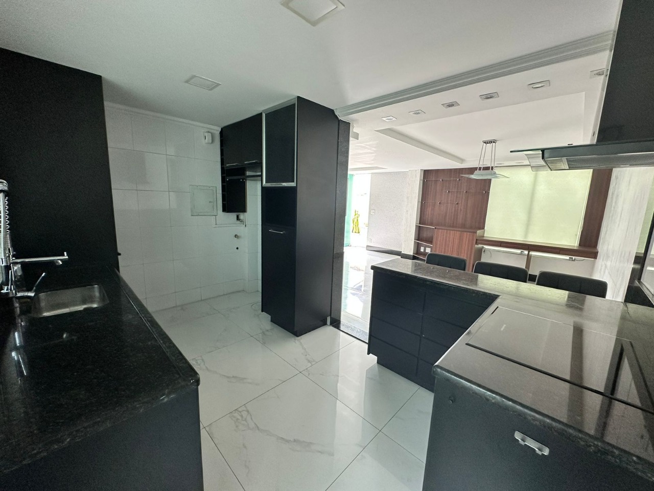 Cobertura à venda com 3 quartos, 144m² - Foto 8