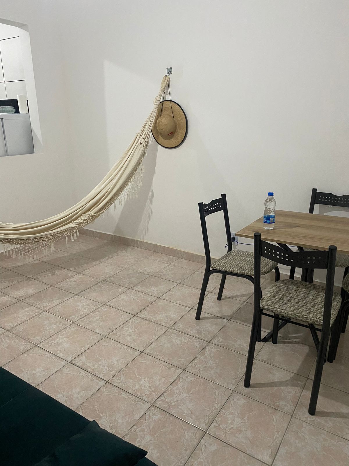 Apartamento à venda com 1 quarto, 60m² - Foto 9