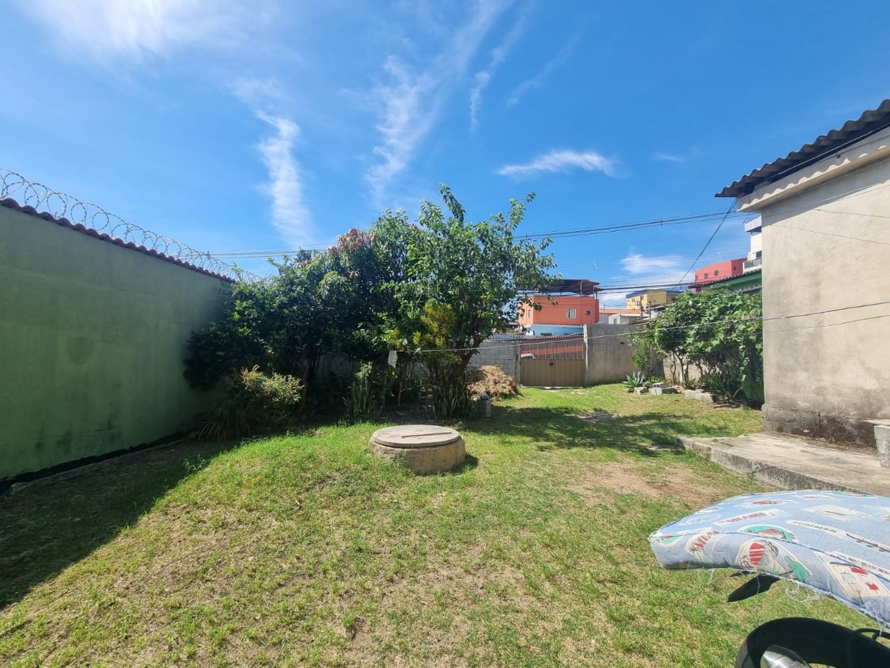 Terreno à venda, 180m² - Foto 1