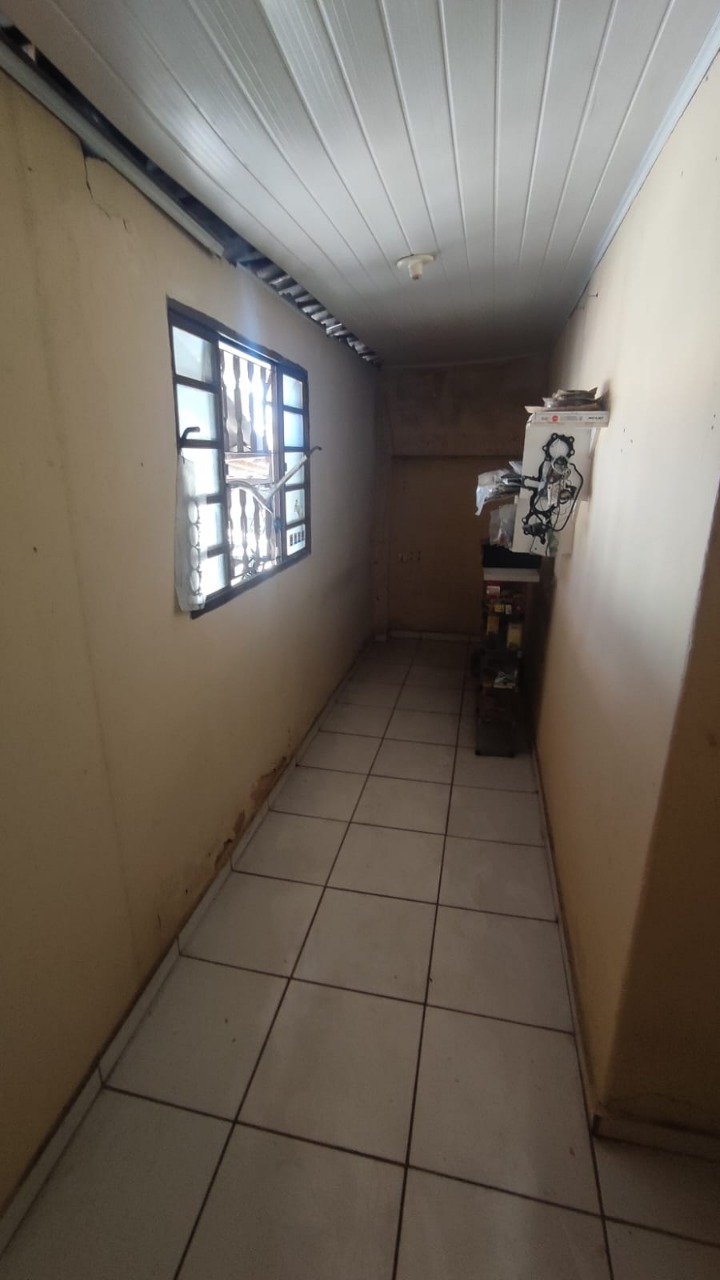 Casa à venda com 2 quartos, 360m² - Foto 12