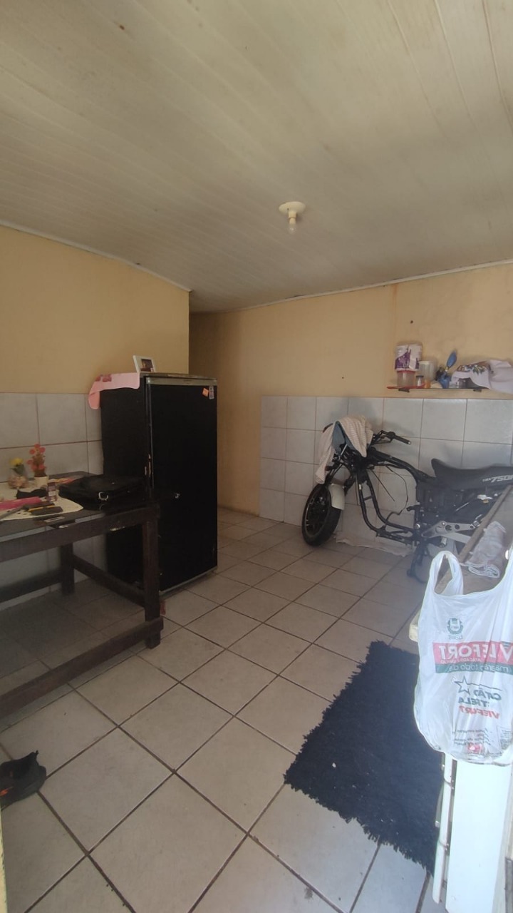 Casa à venda com 2 quartos, 360m² - Foto 19