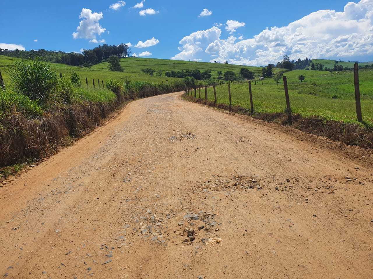 Chácara à venda com 3 quartos, 2300000m² - Foto 22