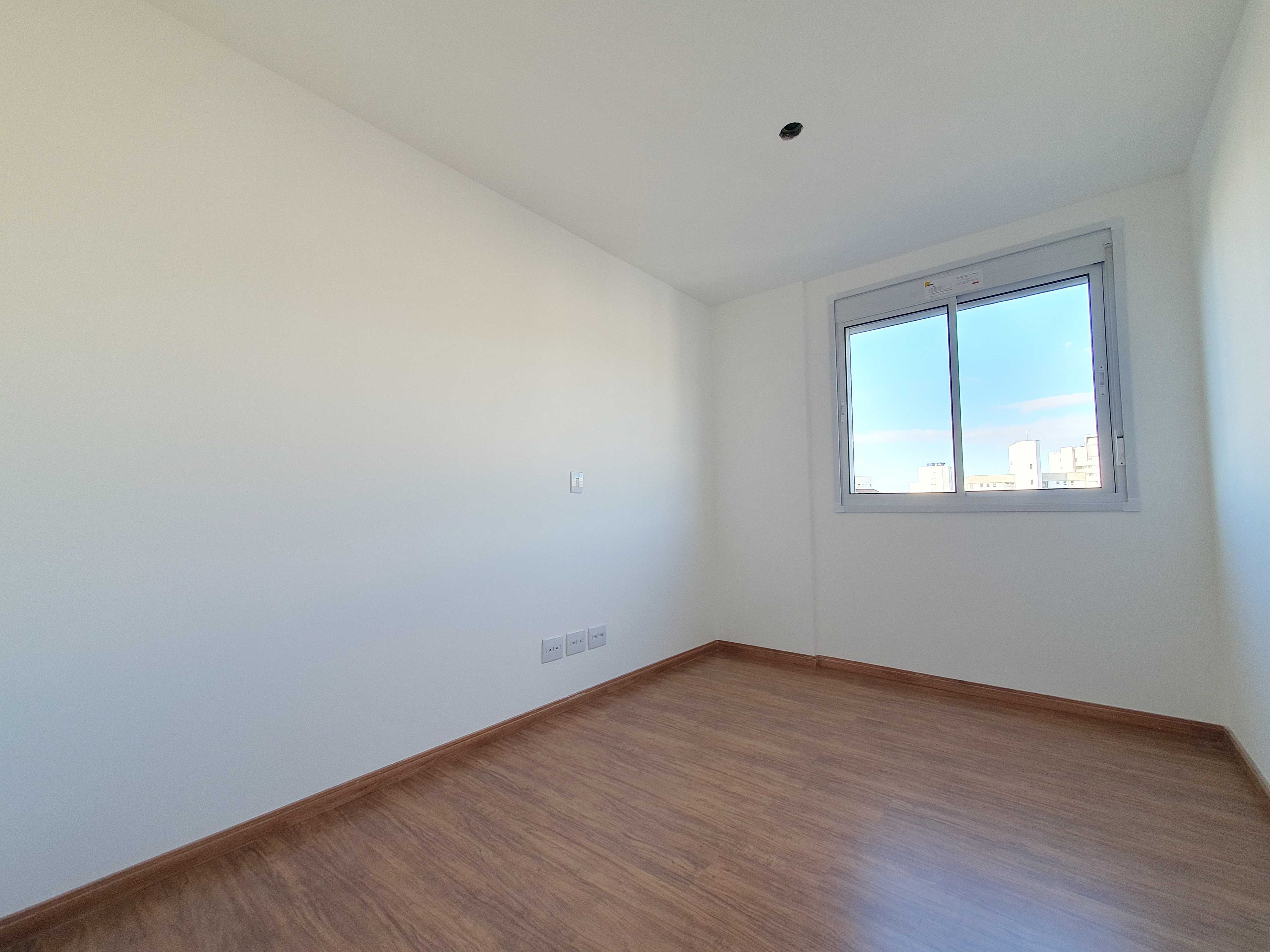 Apartamento à venda com 3 quartos, 80m² - Foto 5