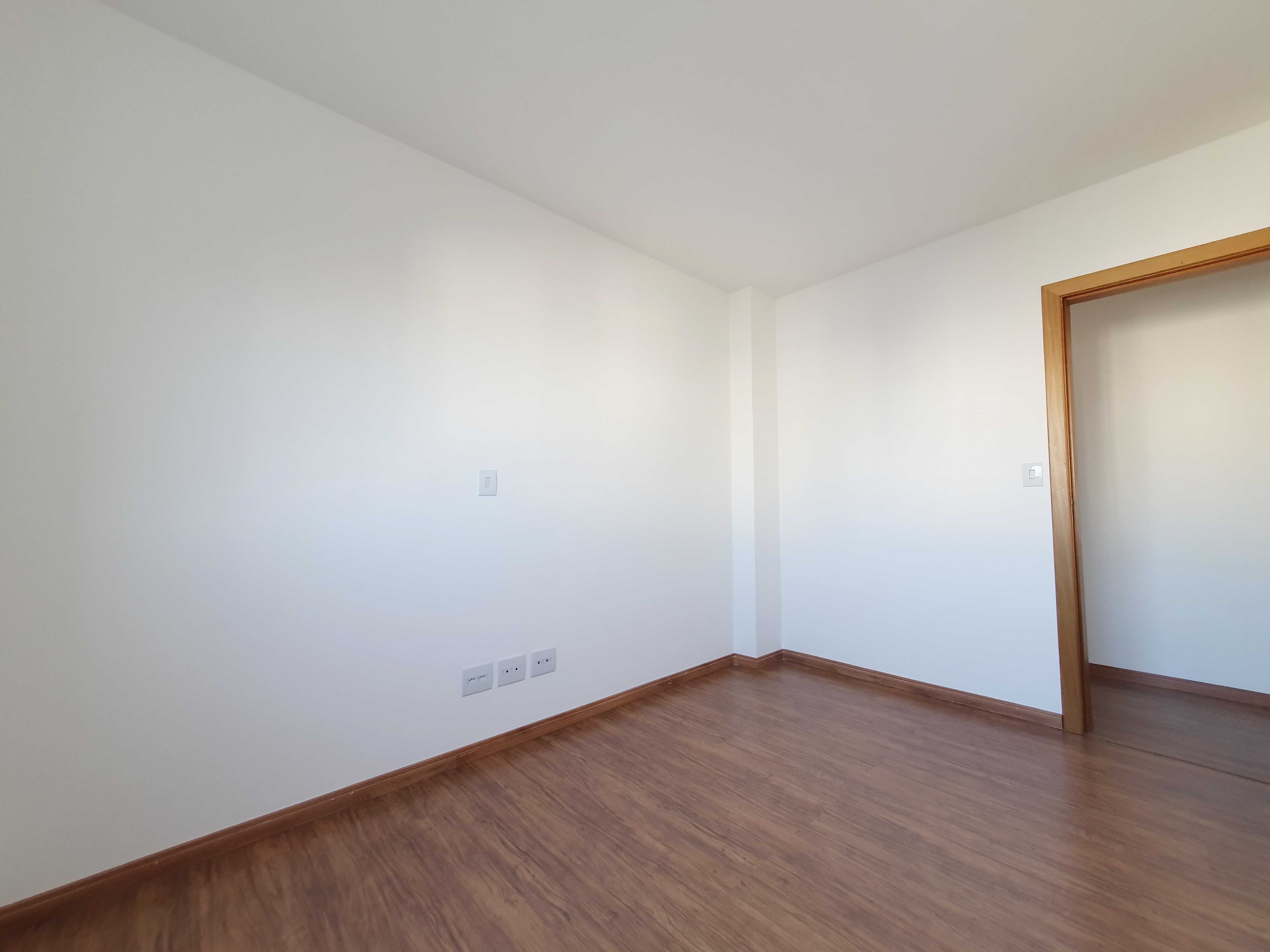 Apartamento à venda com 3 quartos, 80m² - Foto 8