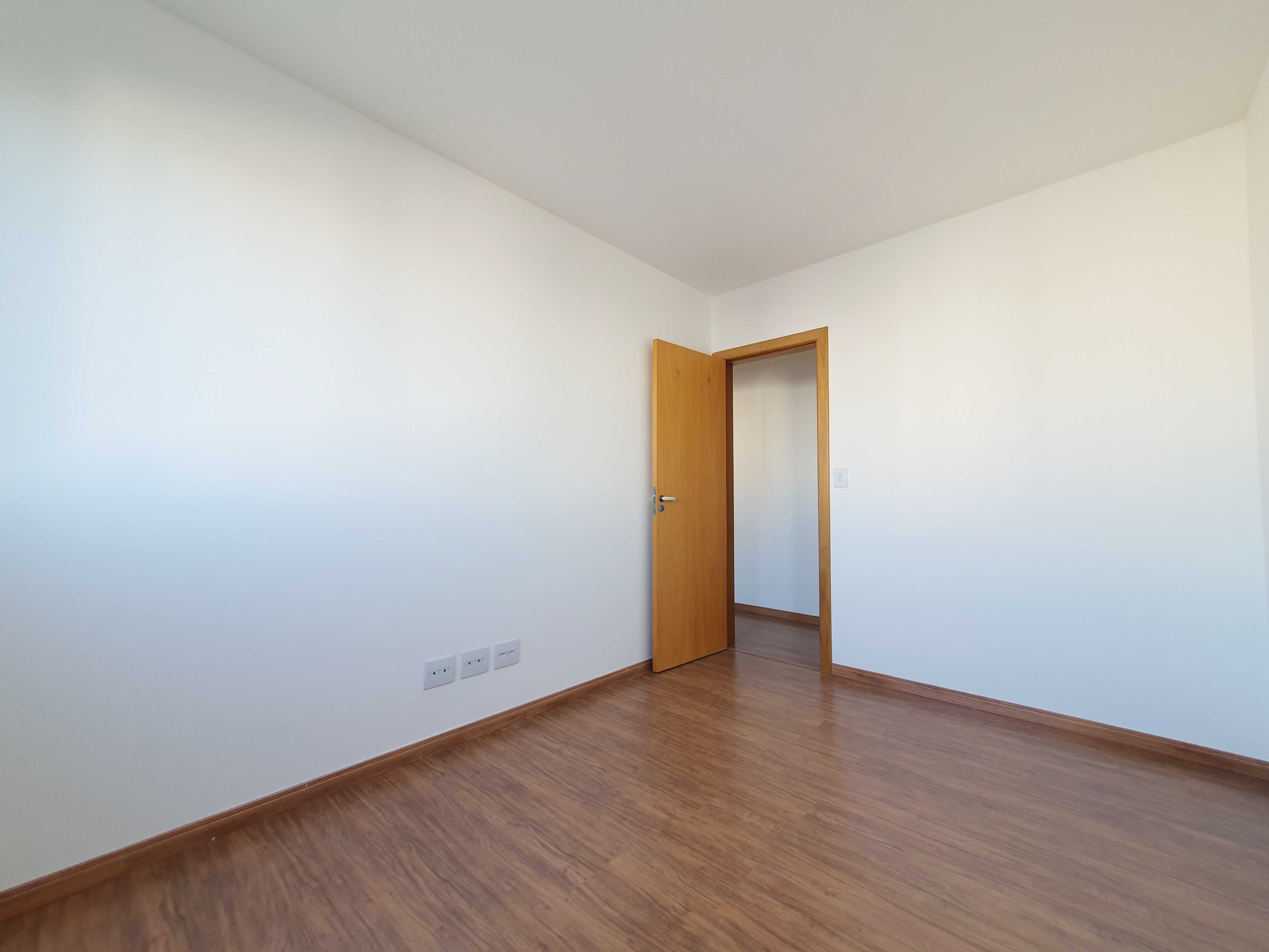 Apartamento à venda com 3 quartos, 80m² - Foto 6