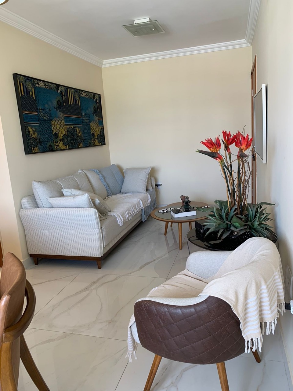 Apartamento à venda com 3 quartos, 68m² - Foto 1