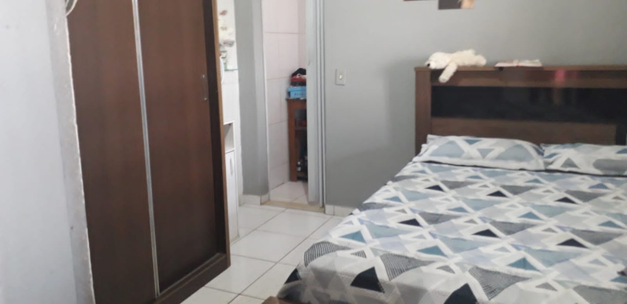 Casa à venda com 3 quartos, 360m² - Foto 8