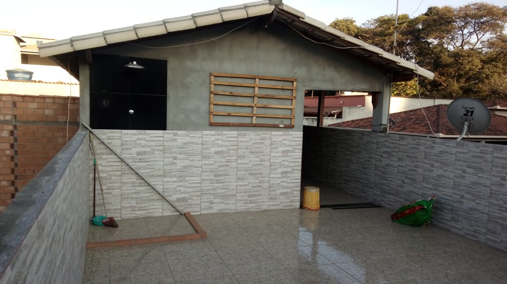 Casa à venda com 2 quartos, 200m² - Foto 6