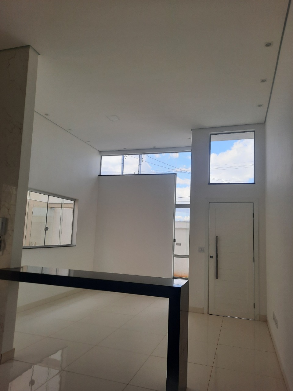 Casa à venda com 3 quartos, 83m² - Foto 11